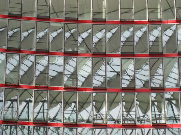 Sony Center Sails
